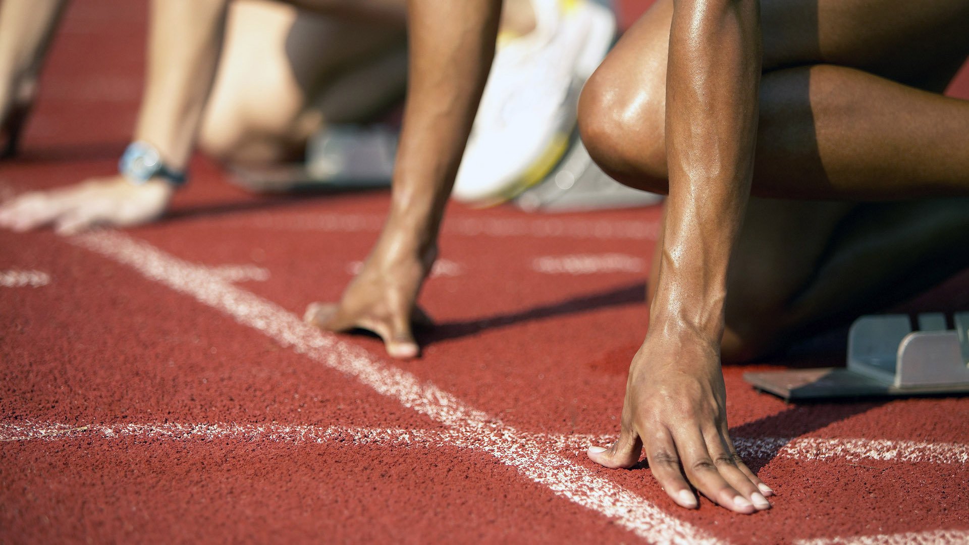 广东宏远争冠在即，豪门首轮大胜引人关注！，广东宏远正式完成重磅签约